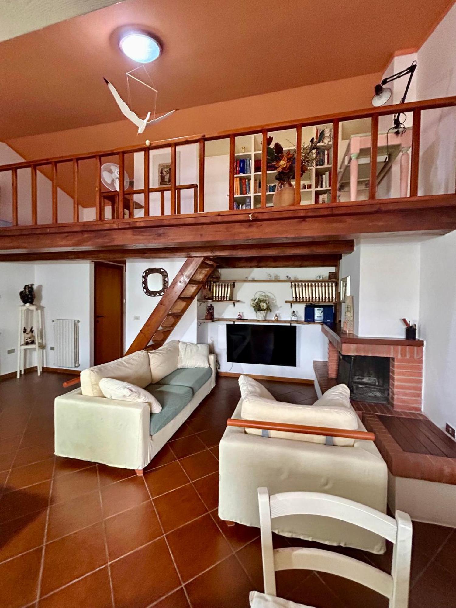 Amazing House 10 Min By Car From The Beach Olbia Exterior foto